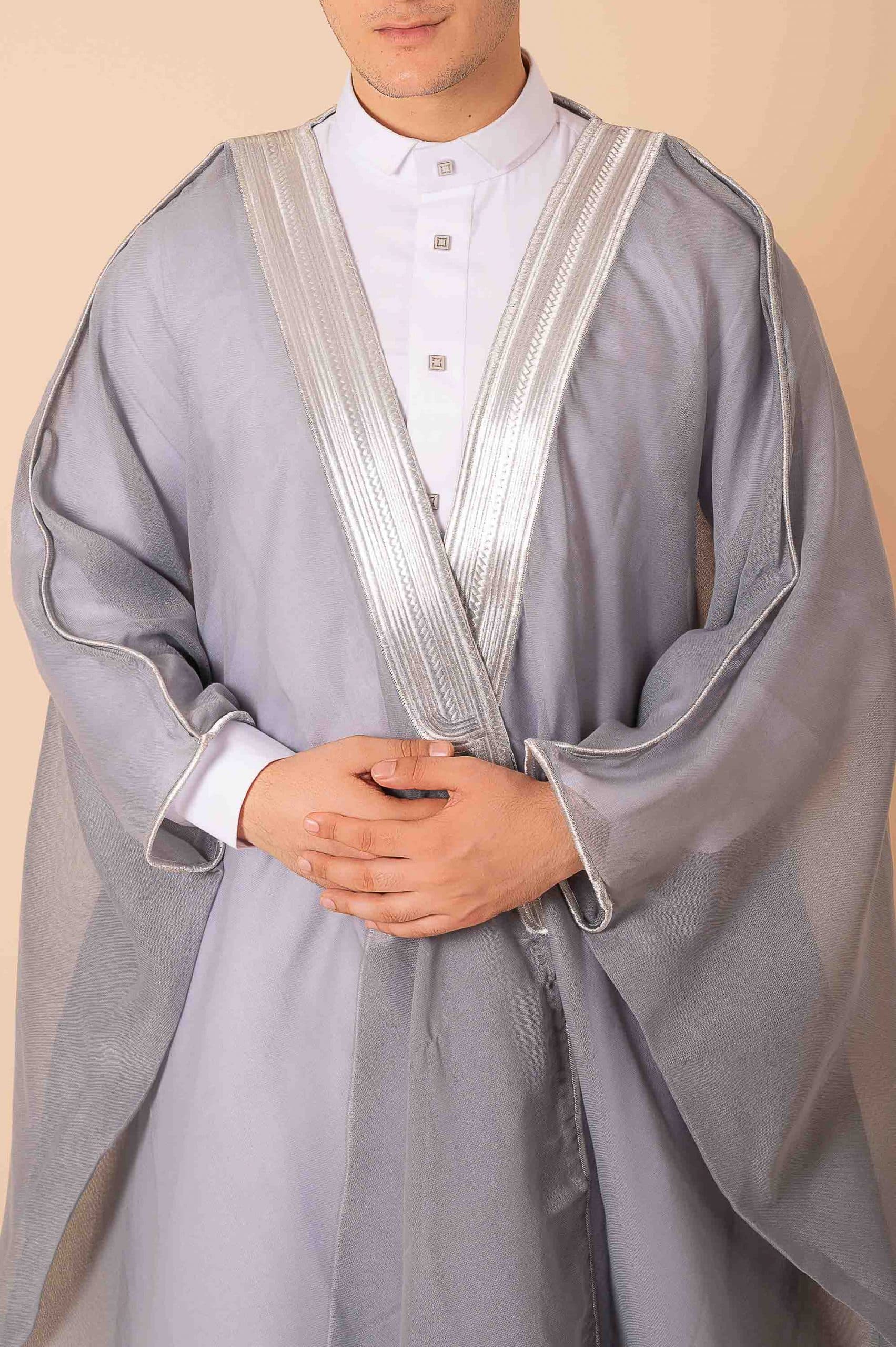 Elegant Grey Arabic Bisht for Men with Silver Zari Edge Embroidery